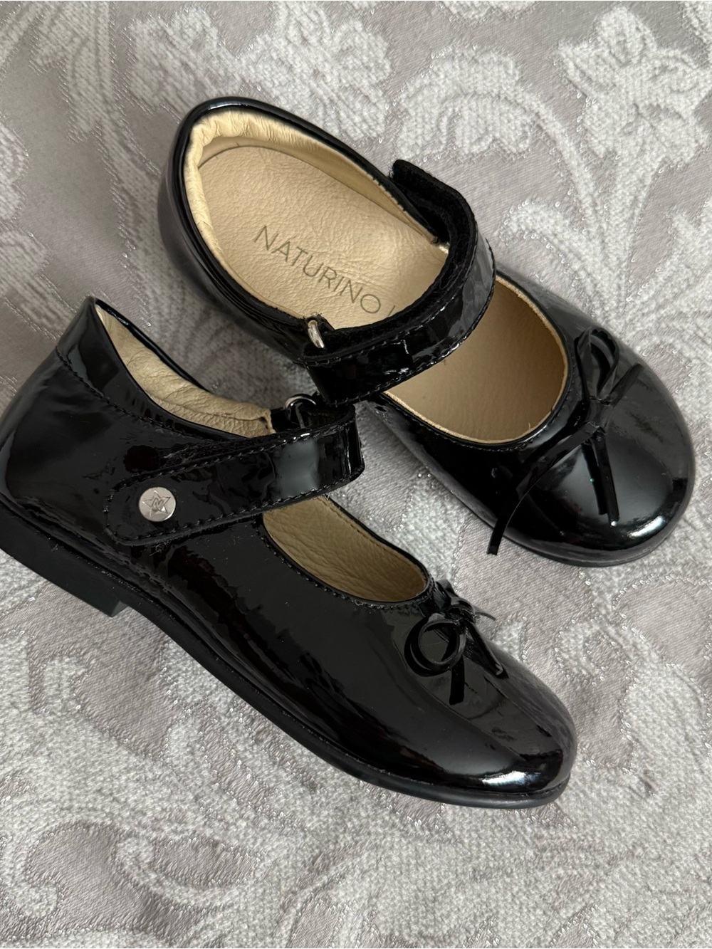 Naturino Black Patent Leather Mary Jane Shoes Girls Size EU 24 US 7.5 little kid